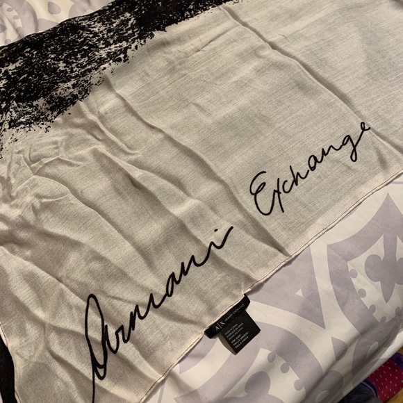 Armani exchange scarf - Picture 2 of 5